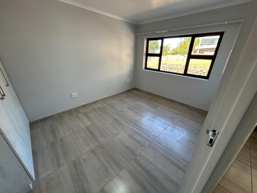 9 Bedroom Property for Sale in Jeffreys Bay Central Eastern Cape